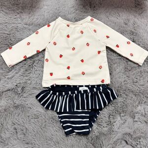 Old navy baby swim set